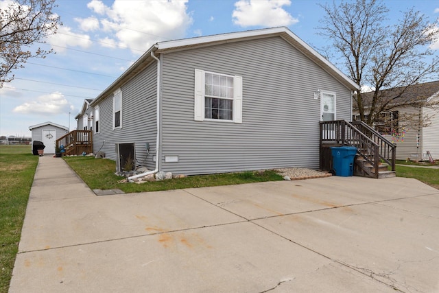 view of side of home