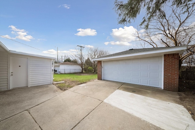 view of detached garage
