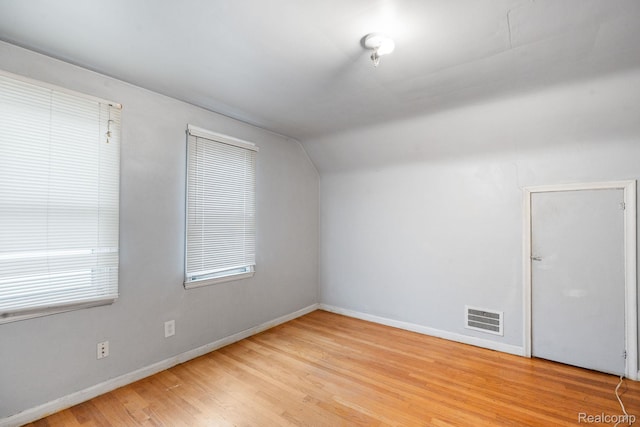3260 Kenwood St, Ferndale, MI 48220 - photo 18