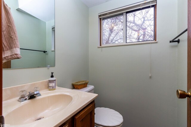 6051 Homestead Pl, Grand Blanc, MI 48439 - bathroom with vanity and toilet