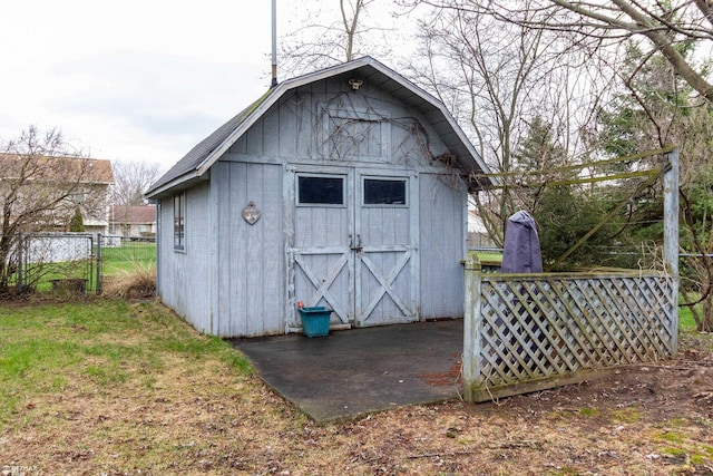 6051 Homestead Pl, Grand Blanc, MI 48439 - view of shed with fence