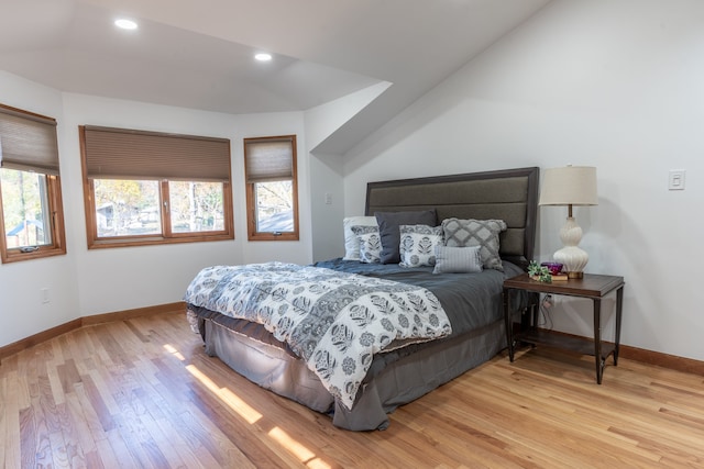 29632 Pond Ridge Rd, Farmington Hills, MI 48334 - bedroom with baseboards, light wood finished floors, and recessed lighting