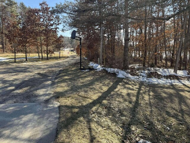 18175 Lake Dr, Big Rapids, MI 49307 - exterior space