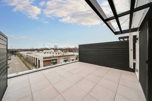 533 E Harrison Ave Unit 29, Royal Oak, MI 48067 - view of balcony