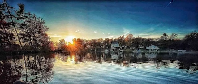 520 Bellevue Ave, Lake Orion, MI 48362 - water view