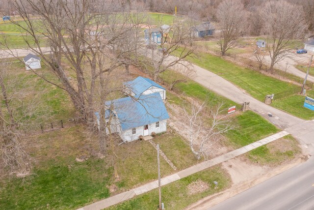 327 E Main St, Vermontville, MI 49096 - aerial view