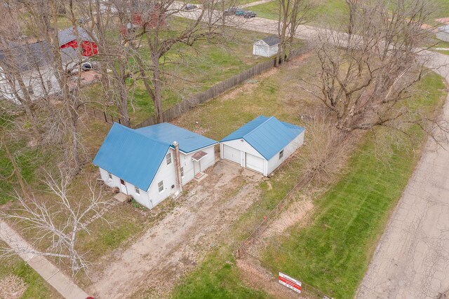 327 E Main St, Vermontville, MI 49096 - bird's eye view
