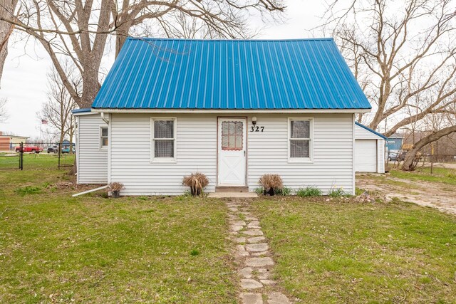 327 E Main St, Vermontville, MI 49096 - view of outdoor structure with dirt driveway and an outbuilding