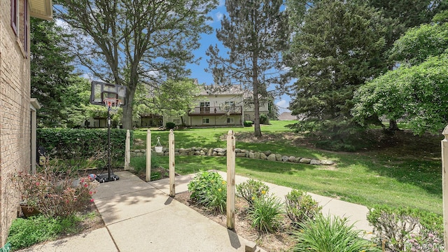 61043 Greenwood Dr # 167, South Lyon, MI 48178 - view of patio / terrace