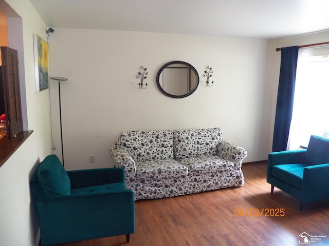7303 Cranbrook Dr, Lambertville, MI 48144 - living room featuring wood finished floors and a wealth of natural light