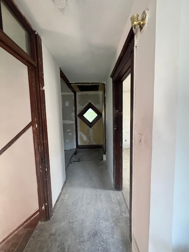 207 Connecticut St, Highland Park, MI 48203 - corridor with unfinished concrete flooring