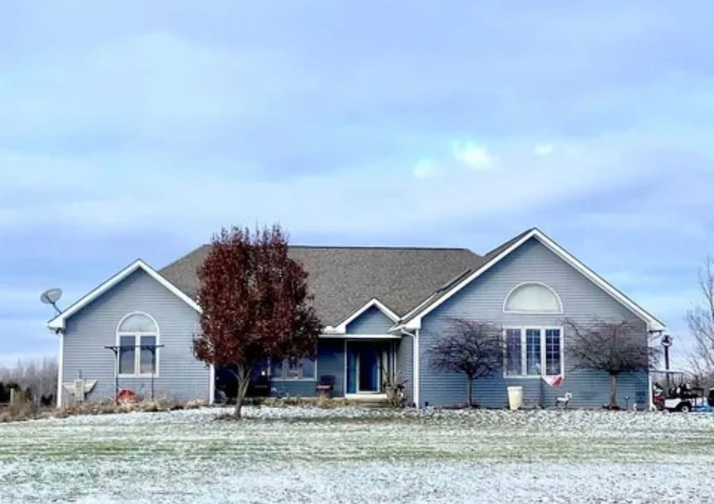 view of ranch-style house