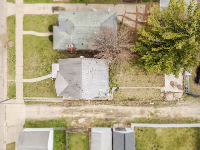 14424 Edmore Dr, Detroit, MI 48205 - drone / aerial view
