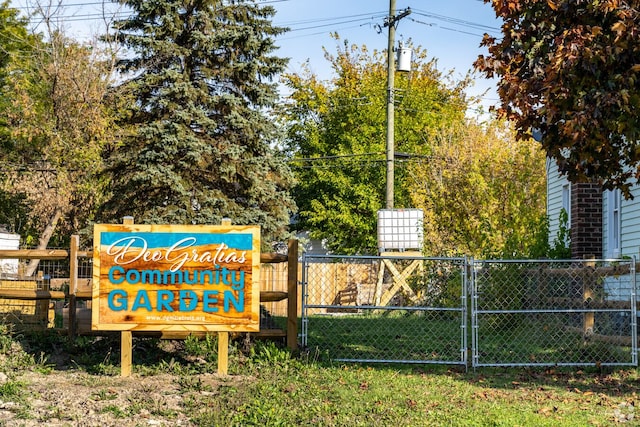 14424 Edmore Dr, Detroit, MI 48205 - community sign featuring fence and a gate