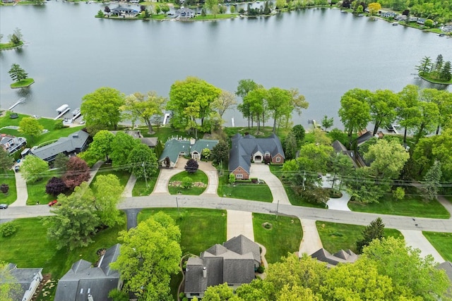 4435 Driftwood Dr, Commerce Twp, MI 48382 - aerial view of residential area featuring a large body of water