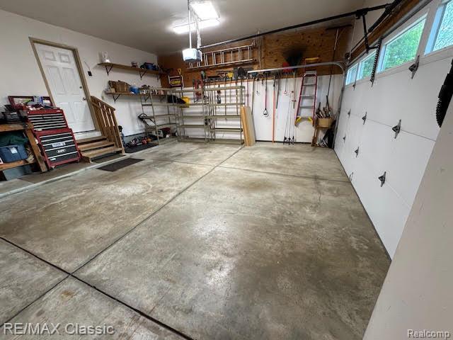 4435 Driftwood Dr, Commerce Twp, MI 48382 - view of garage