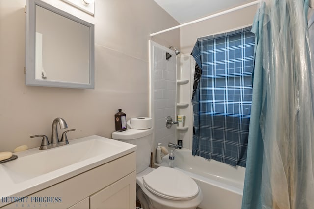 14725 Agnes Ave, Eastpointe, MI 48021 - bathroom featuring shower / tub combo, toilet, and vanity