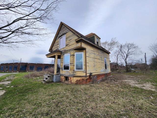 6419 Roosevelt St, Detroit, MI 48208 - view of side of property