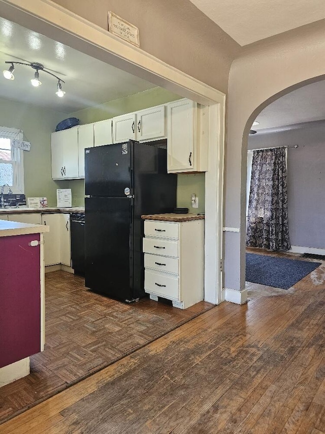 1070 W Broadway Ave, Muskegon, MI 49441 - photo 4