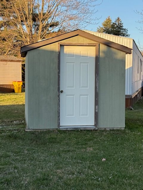 7006 Brides Bay Ct, Ira, MI 48023 - view of shed
