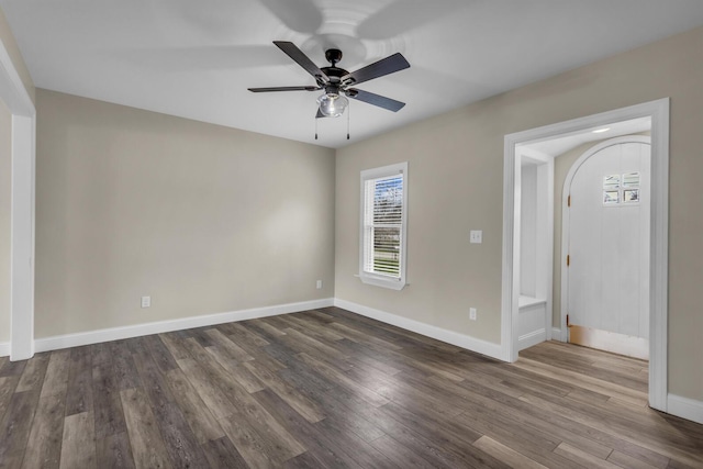808 Longfellow Ave, Jackson, MI 49202 - unfurnished room featuring ceiling fan, a wealth of natural light, and baseboards