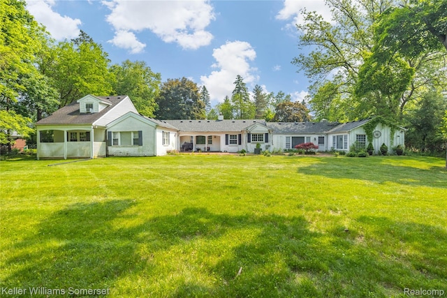 21700 W 13 Mile Rd, Beverly Hills, MI 48025 - rear view of property with a lawn