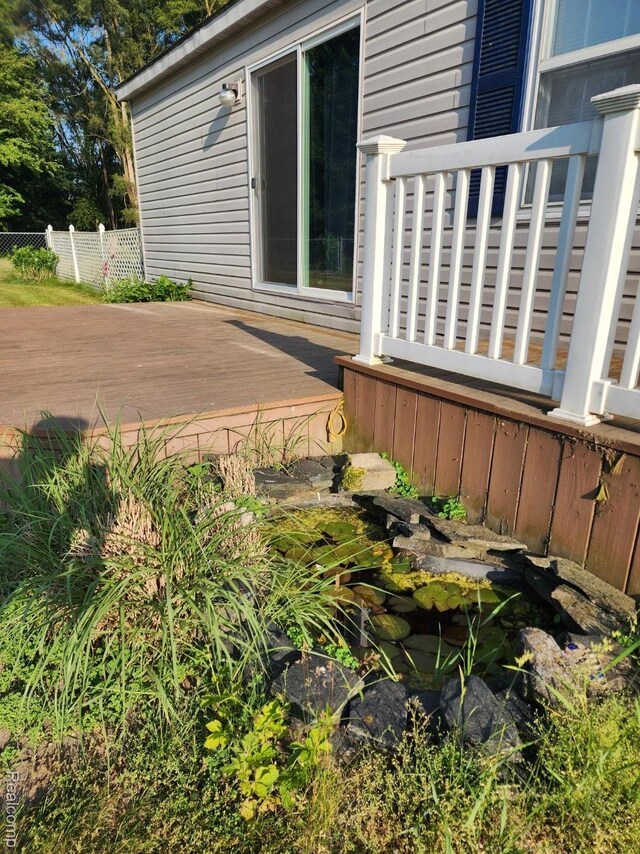 5140 Eastview Rd, Clarkston, MI 48346 - view of deck