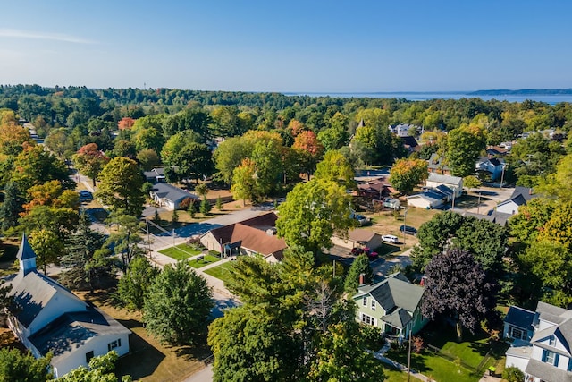 312 Pine St, Elk Rapids, MI 49629 - photo 7