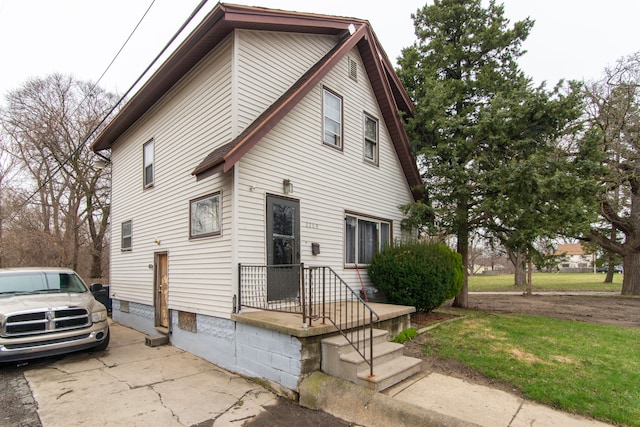 view of front of property