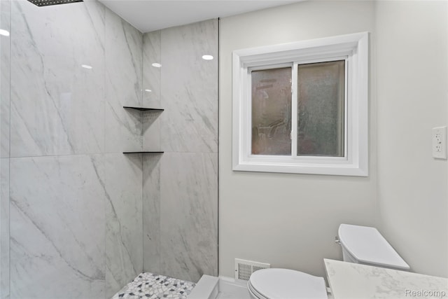 3761 Campbell St, Dearborn, MI 48124 - bathroom with a marble finish shower and toilet