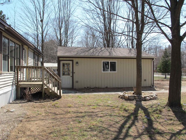 2823 E Ironwood Dr, Traverse City, MI 48685