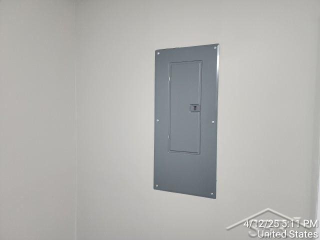 1580 Bel Air St, Saginaw, MI 48604 - photo 14