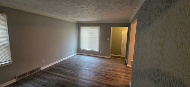 17217 Shaftsbury Ave, Detroit, MI 48219 - photo 9