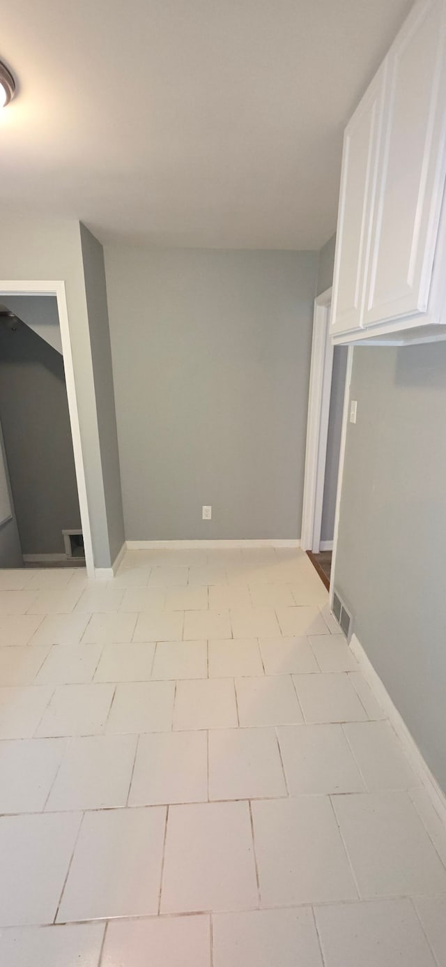 17217 Shaftsbury Ave, Detroit, MI 48219 - photo 13