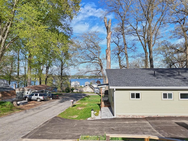 69369 Oak St, Benton Harbor, MI 49022 - exterior space featuring aphalt driveway