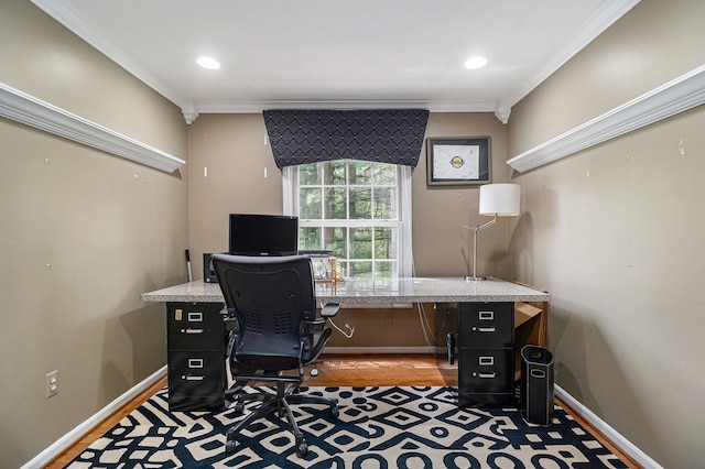 975 Pine Needle Trl, Rochester, MI 48306 - office featuring ornamental molding, baseboards, light wood-style floors, and recessed lighting