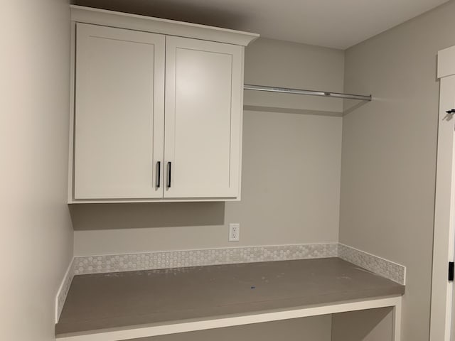 1060 N Wahington St, Lowell, MI 49331 - view of closet