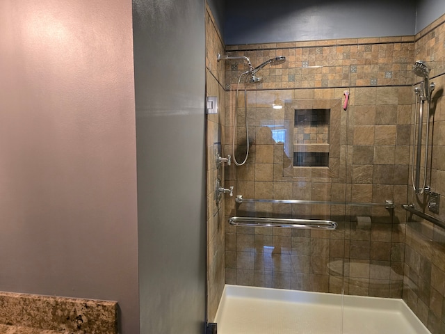 45645 Graystone Ln, Canton, MI 48187 - bathroom featuring a shower stall