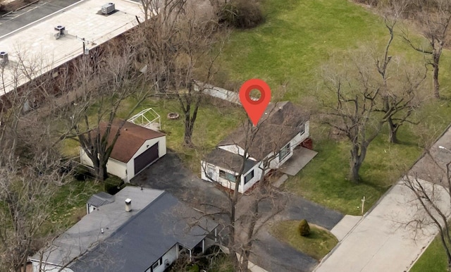 aerial view of property and surrounding area