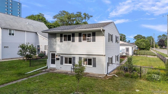 135 Gerald Ave, Clawson, MI 48017 - photo 4