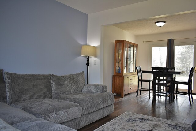 7682 Hampton Cir, Grawn, MI 49637