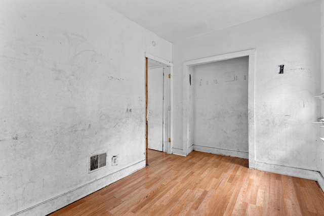 14919 Lesure St, Detroit, MI 48227 - unfurnished room featuring light wood finished floors