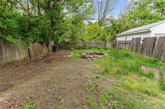 14919 Lesure St, Detroit, MI 48227 - view of fenced backyard