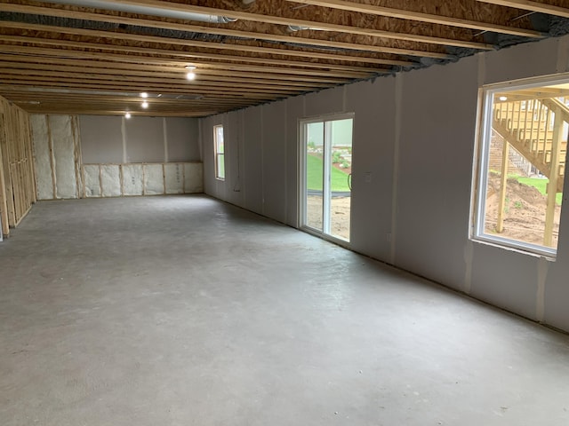 12580 Riverton Rd, Grand Haven, MI 49417 - view of below grade area