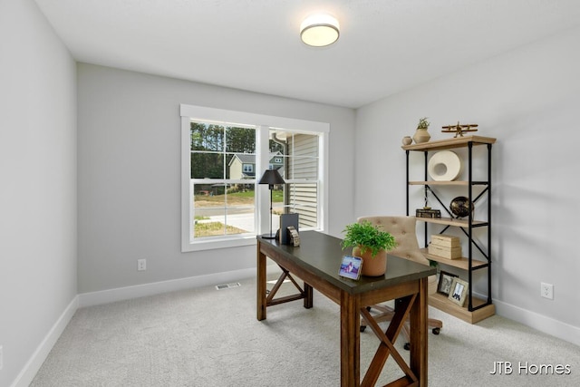 12580 Riverton Rd, Grand Haven, MI 49417 - carpeted office featuring baseboards