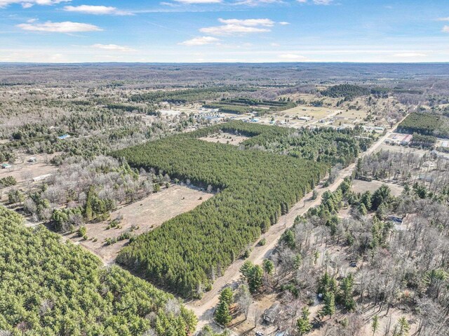 7020 NW Round Lake Rd, Rapid City, MI 49676