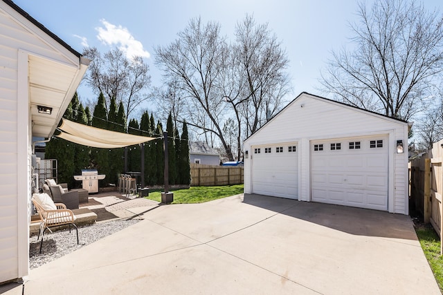 detached garage with fence