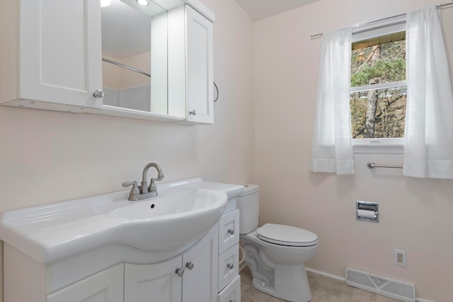 2307 Mill St, Honor, MI 49640