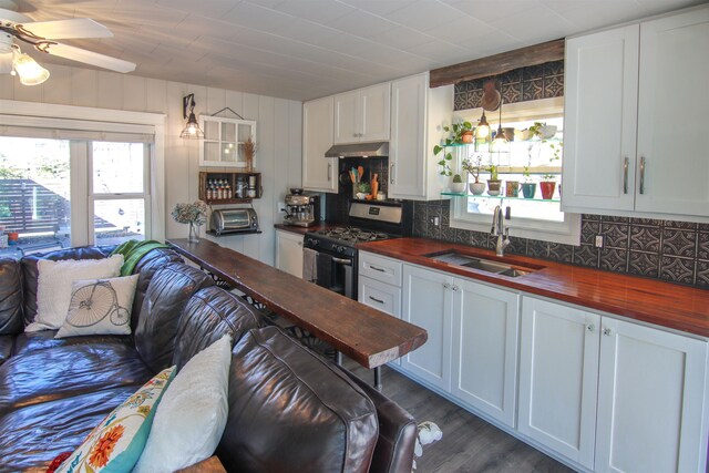 4760 Outer Dr, Grawn, MI 49637