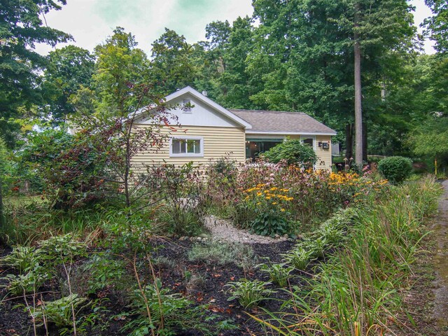 4760 Outer Dr, Grawn, MI 49637